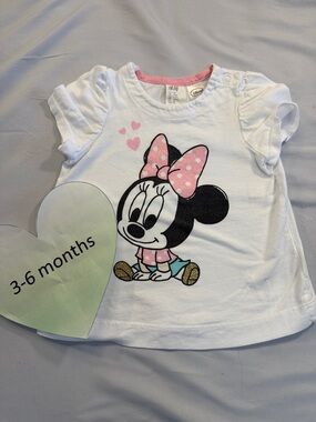 Disney X H&M - short sleeve Minnie Mouse T-shirt. Size 4-6 months